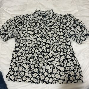 Blouse black and white floral 100%cotton
